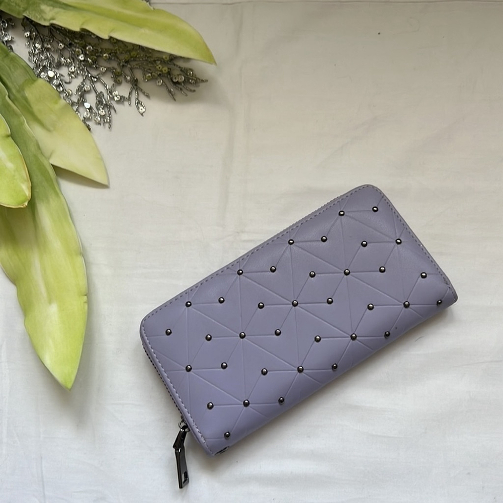 QUILT Zip Wallet Wristlet Clutch with Studs